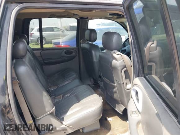 2003 Chevrolet TrailBlazer EXT LT with VIN 1GNET16SX36132686, listed as a IAAI auction lot 41950309 with 289,834 mi miles and . Bid and sale history available at DreamBid. Image 8.