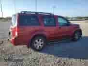 2010 Nissan Pathfinder SE z VIN 5N1AR1NB5AC614838, wystawiony jako Copart lot #84002635 z przebiegiem 231 636 mil mil oraz Szkoda całkowita • Salvage title. Historia ofert i sprzedaży dostępna na DreamBid. Obrazek 3.