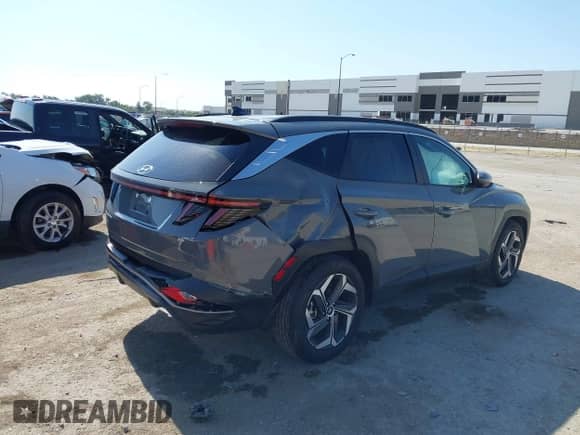 2024 Hyundai Tucson SEL z VIN 5NMJF3DE4RH374229, wystawiony jako IAAI lot #43004622 z przebiegiem 12 392 mil mil oraz . Historia ofert i sprzedaży dostępna na DreamBid. Obrazek 4.