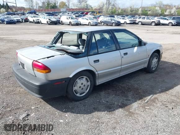 1992 Saturn SL with VIN 1G8ZG5491NZ263345, listed as a IAAI auction lot 41982914 with 116,545 mi miles and . Bid and sale history available at DreamBid. Image 4.
