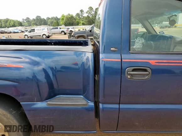 2000 GMC Sierra 1500 SL с VIN 1GTEC14W8YZ186623, выставлен на аукционе Copart как лот 59762325 с пробегом 154 334 миль миль и Списание • Salvage title. История ставок и продаж доступна на DreamBid. Изображение 10.