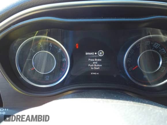 2015 Dodge Challenger SXT с VIN 2C3CDZAG3FH739860, выставлен на аукционе IAAI как лот 41633204 с пробегом 87 442 миль миль и . История ставок и продаж доступна на DreamBid. Изображение 7.