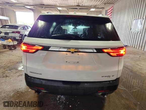 2023 Chevrolet Traverse LT with VIN 1GNERHKW1PJ200330, listed as a Copart auction lot 71423535 with 67,380 mi miles and Clean title. Bid and sale history available at DreamBid. Image 6.