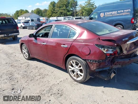 2013 Nissan Maxima S с VIN 1N4AA5AP1DC848263, выставлен на аукционе IAAI как лот 43371510 с пробегом 120 237 миль миль и . История ставок и продаж доступна на DreamBid. Изображение 3.