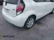 2015 Toyota Prius One z VIN JTDKDTB39F1095411, wystawiony jako IAAI lot #43571290 z przebiegiem 77 477 mil mil oraz . Historia ofert i sprzedaży dostępna na DreamBid. Obrazek 17.