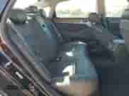 2015 Hyundai Genesis 5.0L z VIN KMHGN4JF8FU027776, wystawiony jako Copart lot #74977274 z przebiegiem 68 209 mil mil oraz Szkoda całkowita • Salvage title. Historia ofert i sprzedaży dostępna na DreamBid. Obrazek 10.