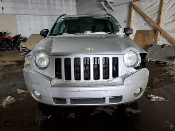 2010 Jeep Compass Latitude с VIN 1J4NF1FB8AD620344, выставлен на аукционе Copart как лот 88244265 с пробегом 169 861 миль миль и Чистый • Clean title. История ставок и продаж доступна на DreamBid. Изображение 5.