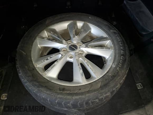 2011 Dodge Durango Crew with VIN 1D4SE4GT7BC685975, listed as a Copart auction lot 71360785 with 251,191 mi miles and Clean title. Bid and sale history available at DreamBid. Image 13.