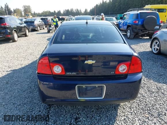 2008 Chevrolet Malibu 1LT с VIN 1G1ZH57BX8F208196, выставлен на аукционе IAAI как лот 43182017 с пробегом 141 971 миль миль и . История ставок и продаж доступна на DreamBid. Изображение 16.