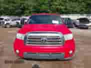 2007 Toyota Tundra Limited z VIN 5TFBV58157X004292, wystawiony jako IAAI lot #42419896 z przebiegiem 277 148 mil mil oraz . Historia ofert i sprzedaży dostępna na DreamBid. Obrazek 12.