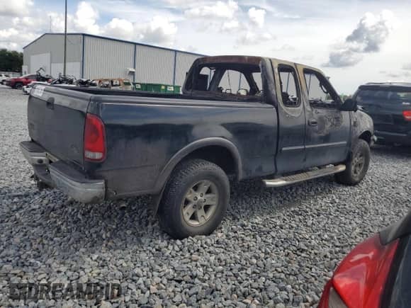 2002 Ford F-150 XL with VIN 2FTRX18L82CA41348, listed as a Copart auction lot 81462745 with Not provided miles and Non repairable. Bid and sale history available at DreamBid. Image 3.