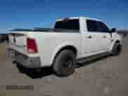 2016 Ram 1500 Laramie z VIN 1C6RR7NG4GS336929, wystawiony jako Copart lot #49149045 z przebiegiem 194 414 mil mil oraz Szkoda całkowita • Salvage title. Historia ofert i sprzedaży dostępna na DreamBid. Obrazek 3.