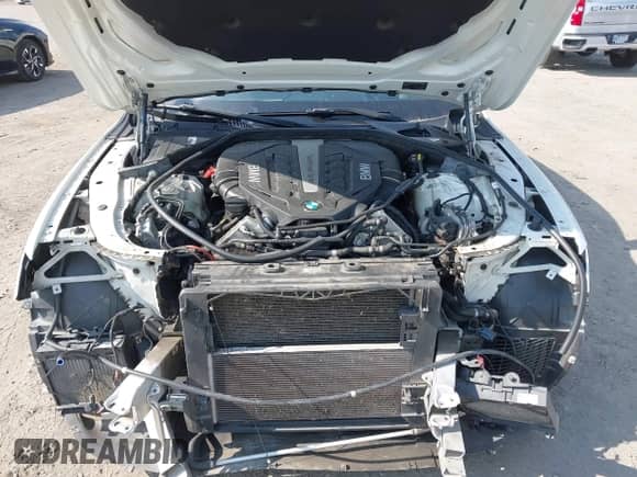 2015 BMW 7 Series 750Li с VIN WBAYE8C53FD781301, выставлен на аукционе IAAI как лот 42997705 с пробегом 159 173 миль миль и . История ставок и продаж доступна на DreamBid. Изображение 10.