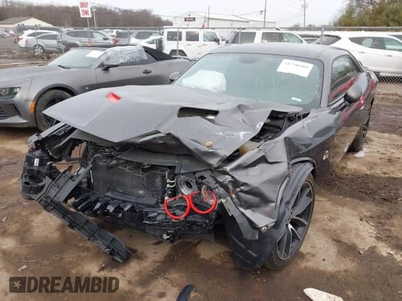 2018 Dodge Challenger R/T Scat Pack с VIN 2C3CDZFJ1JH288148, выставлен на аукционе IAAI как лот 41750509 с пробегом 33 647 миль миль и . История ставок и продаж доступна на DreamBid. Изображение 18.