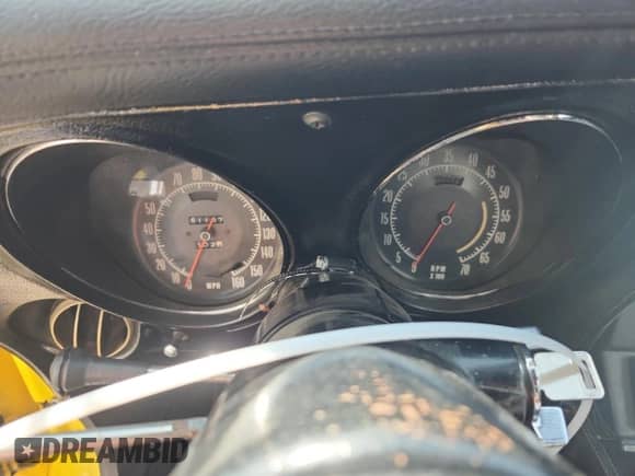 1973 Chevrolet Corvette with VIN 1Z37J3S409033, listed as a Copart auction lot 68823005 with 61,167 mi miles and Salvage title. Bid and sale history available at DreamBid. Image 9.