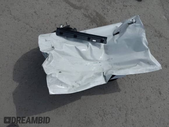 2019 BMW 4 Series 430i z VIN WBA4J1C52KBM17393, wystawiony jako IAAI lot #41914794 z przebiegiem 70 930 mil mil oraz . Historia ofert i sprzedaży dostępna na DreamBid. Obrazek 11.