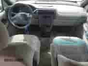 2003 Chevrolet Venture Y3G Mobility с VIN 1GNDX03E33D184052, выставлен на аукционе Copart как лот 54828095 с пробегом 255 508 миль миль и На запчасти • Non repairable. История ставок и продаж доступна на DreamBid. Изображение 8.