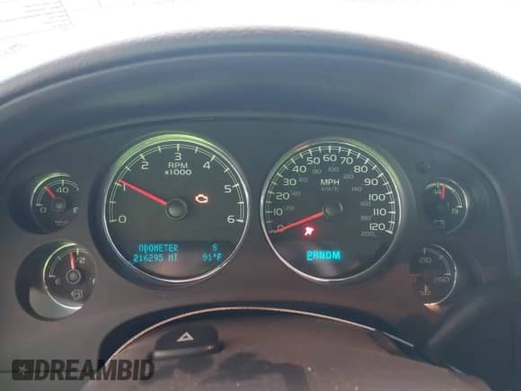 2012 Chevrolet Tahoe LT с VIN 1GNSKBE09CR159825, выставлен на аукционе IAAI как лот 42553796 с пробегом 216 295 миль миль и . История ставок и продаж доступна на DreamBid. Изображение 7.