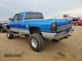 1999 Dodge 1500 с VIN 3B7HF13Z0XG176876, выставлен на аукционе Copart как лот 59766554 с пробегом 126 785 миль миль и Чистый • Clean title. История ставок и продаж доступна на DreamBid. Изображение 2.