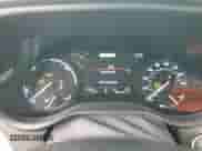 2025 Toyota Sienna XLE z VIN 5TDYRKEC6SS240824, wystawiony jako Copart lot #80746115 z przebiegiem 8 891 mil mil oraz Szkoda całkowita • Salvage title. Historia ofert i sprzedaży dostępna na DreamBid. Obrazek 9.