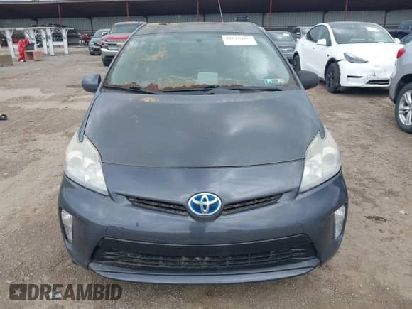2013 Toyota Prius with VIN JTDKN3DP5D3037147, listed as a IAAI auction lot 42818167 with 261,432 mi miles and . Bid and sale history available at DreamBid. Image 12.
