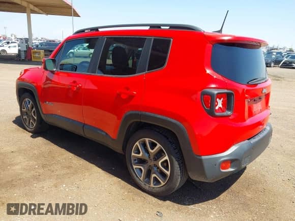 2018 Jeep Renegade Latitude with VIN ZACCJABB3JPG86190, listed as a IAAI auction lot 43011217 with 58,354 mi miles and . Bid and sale history available at DreamBid. Image 3.