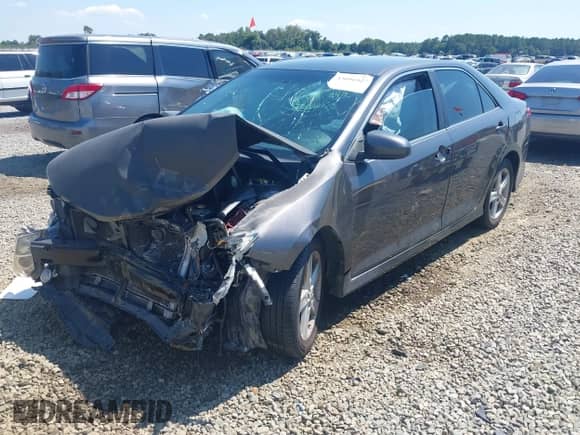 2012 Toyota Camry L with VIN 4T1BF1FK6CU127978, listed as a IAAI auction lot 43096527 with 196,159 mi miles and . Bid and sale history available at DreamBid. Image 2.