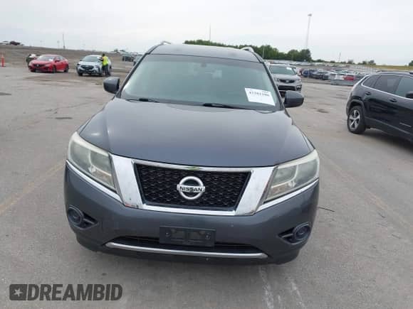 2014 Nissan Pathfinder Platinum with VIN 5N1AR2MN7EC663692, listed as a IAAI auction lot 43281180 with 194,574 mi miles and . Bid and sale history available at DreamBid. Image 14.