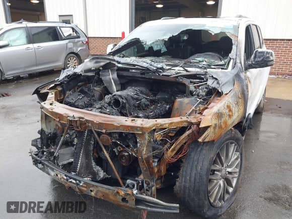 2017 Jeep Grand Cherokee Summit с VIN 1C4RJFJT7HC608690, выставлен на аукционе IAAI как лот 41072659 с пробегом Не указан миль и . История ставок и продаж доступна на DreamBid. Изображение 6.