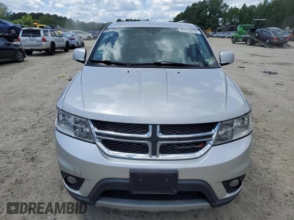 2014 Dodge Journey Limited z VIN 3C4PDCDGXET132933, wystawiony jako Copart lot #57870275 z przebiegiem 153 886 mil mil oraz Szkoda całkowita • Salvage title. Historia ofert i sprzedaży dostępna na DreamBid. Obrazek 5.