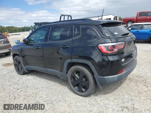2019 Jeep Compass Altitude with VIN 3C4NJCBBXKT715389, listed as a Copart auction lot 71469425 with 113,260 mi miles and Salvage title. Bid and sale history available at DreamBid. Image 2.