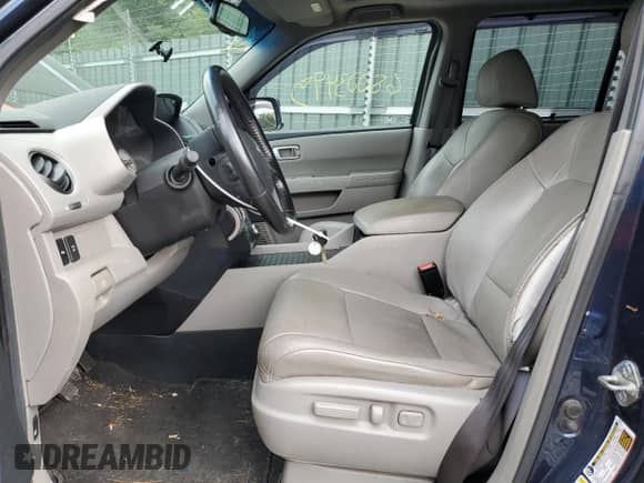 2010 Honda Pilot Touring with VIN 5FNYF4H98AB020849, listed as a Copart auction lot 68003495 with 154,852 mi miles and Clean title. Bid and sale history available at DreamBid. Image 7.