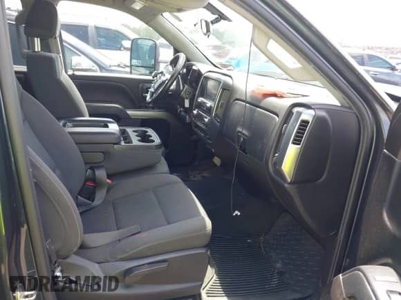 2019 Chevrolet Silverado 1500 LT z VIN 2GCVKPEC0K1106550, wystawiony jako IAAI lot #42768386 z przebiegiem 67 788 mil mil oraz . Historia ofert i sprzedaży dostępna na DreamBid. Obrazek 5.