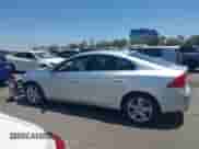 2015 Volvo S60 T5 Drive-E Premier with VIN YV126MFB8F2316406, listed as a IAAI auction lot 42517670 with 80,027 mi miles and . Bid and sale history available at DreamBid. Image 15.