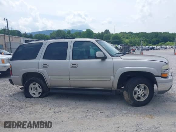 2004 Chevrolet Tahoe LT с VIN 1GNEC13Z64R255449, выставлен на аукционе IAAI как лот 42451368 с пробегом 288 865 миль миль и . История ставок и продаж доступна на DreamBid. Изображение 13.