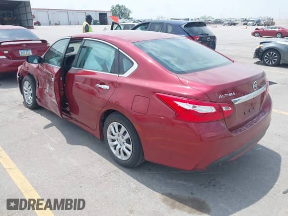 2016 Nissan Altima SR with VIN 1N4AL3AP6GC230276, listed as a IAAI auction lot 42491180 with 64,084 mi miles and . Bid and sale history available at DreamBid. Image 3.