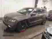 2017 Jeep Grand Cherokee Laredo z VIN 1C4RJFAG2HC706836, wystawiony jako IAAI lot #42254023 z przebiegiem 42 725 mil mil oraz . Historia ofert i sprzedaży dostępna na DreamBid. Obrazek 2.