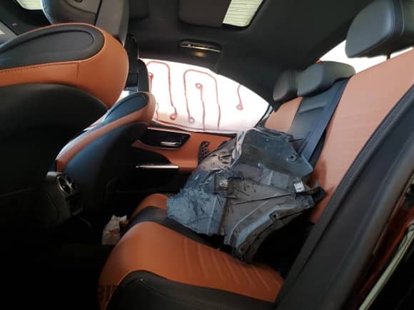 2024 Mercedes-Benz C 300 с VIN W1KAF4GB4RR202145, выставлен на аукционе Copart как лот 70508685 с пробегом 22 812 миль миль и Списание • Salvage title. История ставок и продаж доступна на DreamBid. Изображение 10.