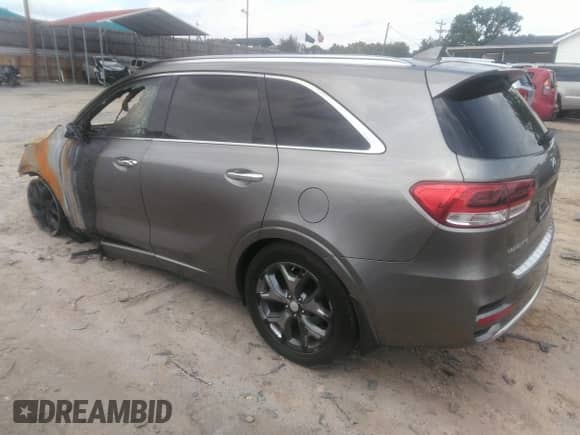 2016 Kia Sorento SXL with VIN 5XYPK4A54GG049233, listed as a IAAI auction lot 42271446 with 148,780 mi miles and . Bid and sale history available at DreamBid. Image 3.