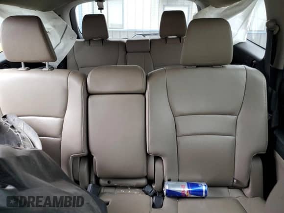 2017 Honda Pilot Touring z VIN 5FNYF6H93HB062593, wystawiony jako Copart lot #81287215 z przebiegiem Nie podano mil oraz Szkoda całkowita • Salvage title. Historia ofert i sprzedaży dostępna na DreamBid. Obrazek 10.