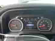 2022 Chevrolet Silverado 2500 z VIN 1GC4YRE70NF202040, wystawiony jako Copart lot #53680615 z przebiegiem 55 759 mil mil oraz Szkoda całkowita • Salvage title. Historia ofert i sprzedaży dostępna na DreamBid. Obrazek 9.