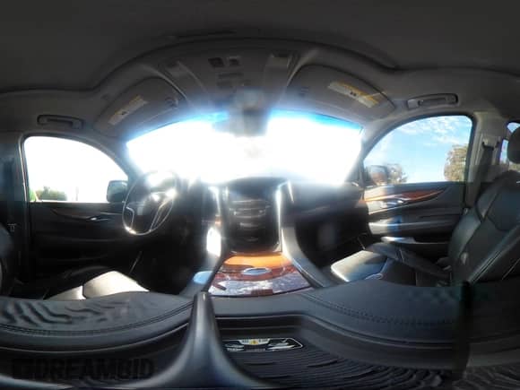 2015 Cadillac Escalade ESV Premium с VIN 1GYS3TKJ0FR683243, выставлен на аукционе IAAI как лот 43367970 с пробегом 173 781 миль миль и . История ставок и продаж доступна на DreamBid. Изображение 21.