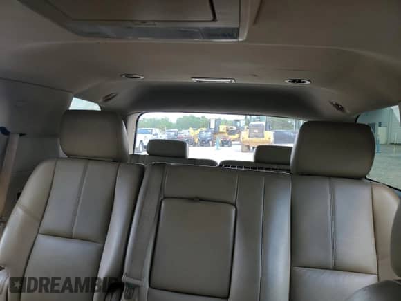 2014 Chevrolet Tahoe LT with VIN 1GNSCBE03ER196370, listed as a Copart auction lot 53553875 with Not provided miles and Salvage title. Bid and sale history available at DreamBid. Image 10.