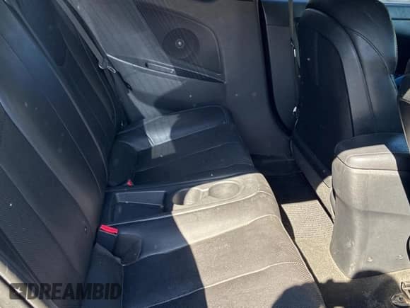 2013 Hyundai Veloster Turbo с VIN KMHTC6AE3DU097576, выставлен на аукционе Copart как лот 82102005 с пробегом 140 467 миль миль и Чистый • Clean title. История ставок и продаж доступна на DreamBid. Изображение 6.