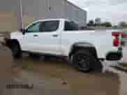 2024 Chevrolet Silverado 1500 Custom Trail Boss с VIN 3GCUDCE81RG321446, выставлен на аукционе Copart как лот 72214744 с пробегом 3 581 миль миль и Списание • Salvage title. История ставок и продаж доступна на DreamBid. Изображение 2.