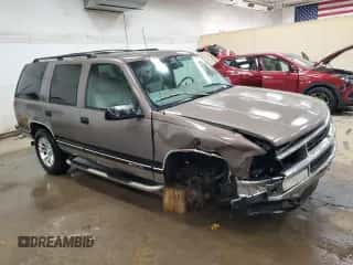 1997 Chevrolet Tahoe с VIN 1GNEK13R5VJ423133, выставлен на аукционе Copart как лот 78639274 с пробегом 223 514 миль миль и Чистый • Clean title. История ставок и продаж доступна на DreamBid. Изображение 4.