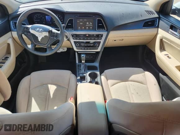2017 Hyundai Sonata Sport с VIN 5NPE34AF4HH497723, выставлен на аукционе Copart как лот 84048795 с пробегом 93 880 миль миль и На запчасти • Non repairable. История ставок и продаж доступна на DreamBid. Изображение 8.