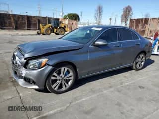 2017 Mercedes-Benz C 350e с VIN 55SWF4HB0HU225441, выставлен на аукционе Copart как лот 41779345 с пробегом 91 695 миль миль и Списание • Salvage title. История ставок и продаж доступна на DreamBid. Изображение 1.