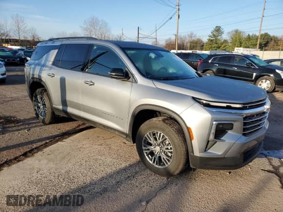 2024 Chevrolet Traverse AWD LT with VIN 1GNEVGKS1RJ176780, listed as a Copart auction lot 81913334 with 11,159 mi miles and Clean title. Bid and sale history available at DreamBid. Image 4.