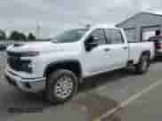 2025 Chevrolet Silverado 3500 с VIN 1GC4KSEY8SF109635, выставлен на аукционе Copart как лот 82003885 с пробегом 12 357 миль миль и Списание • Salvage title. История ставок и продаж доступна на DreamBid. Изображение 1.